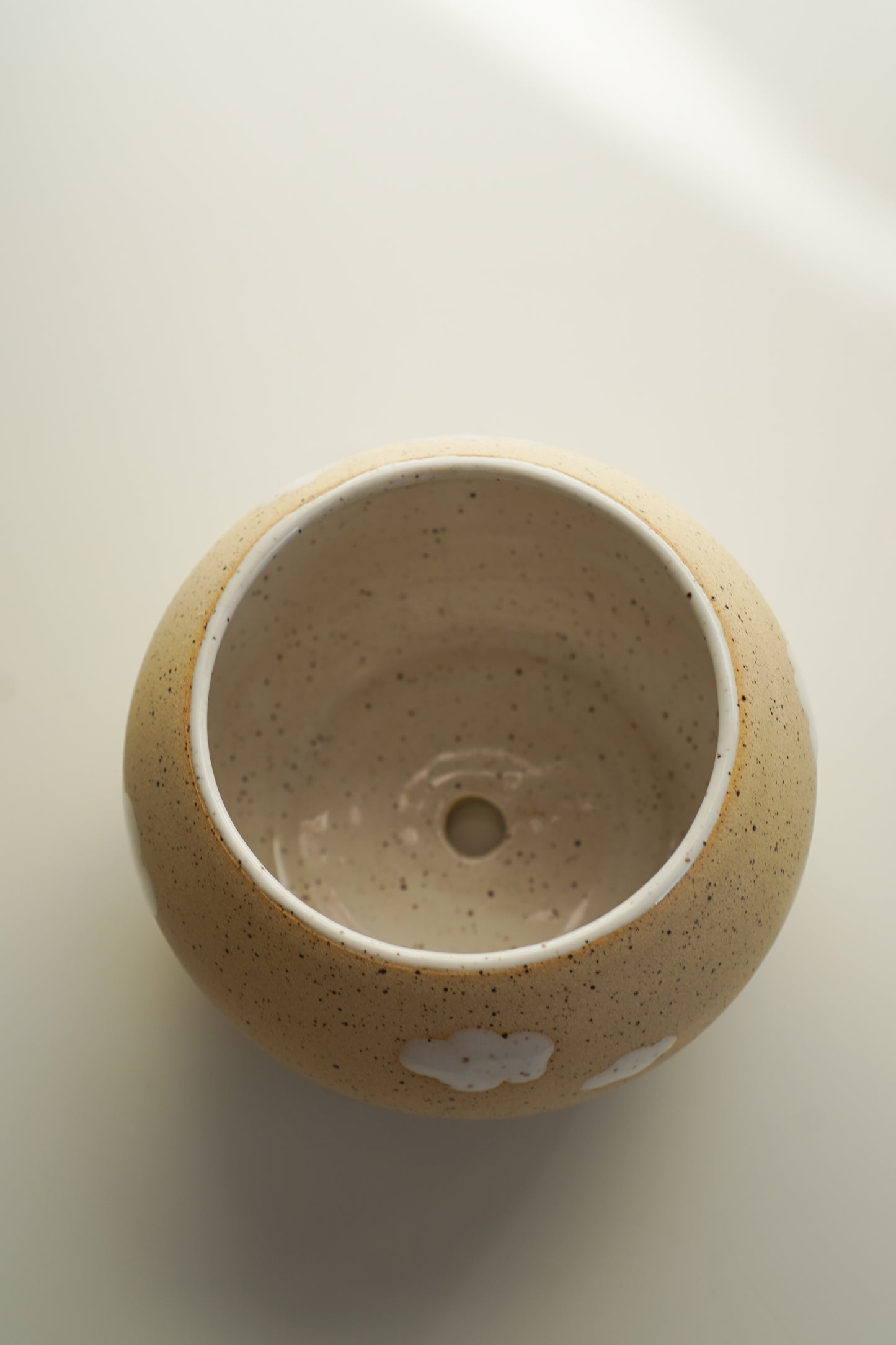 PREORDER: White Clouds Orb planter